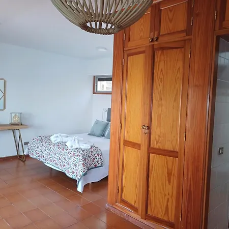 Sobre El Mar By Canariapartment, Oceanfront House With 3 Balconies * Telde